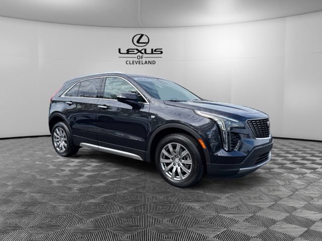 Used 2023 Cadillac XT4 Premium Luxury w/ Driver Assist Package AWD/4WD image 2
