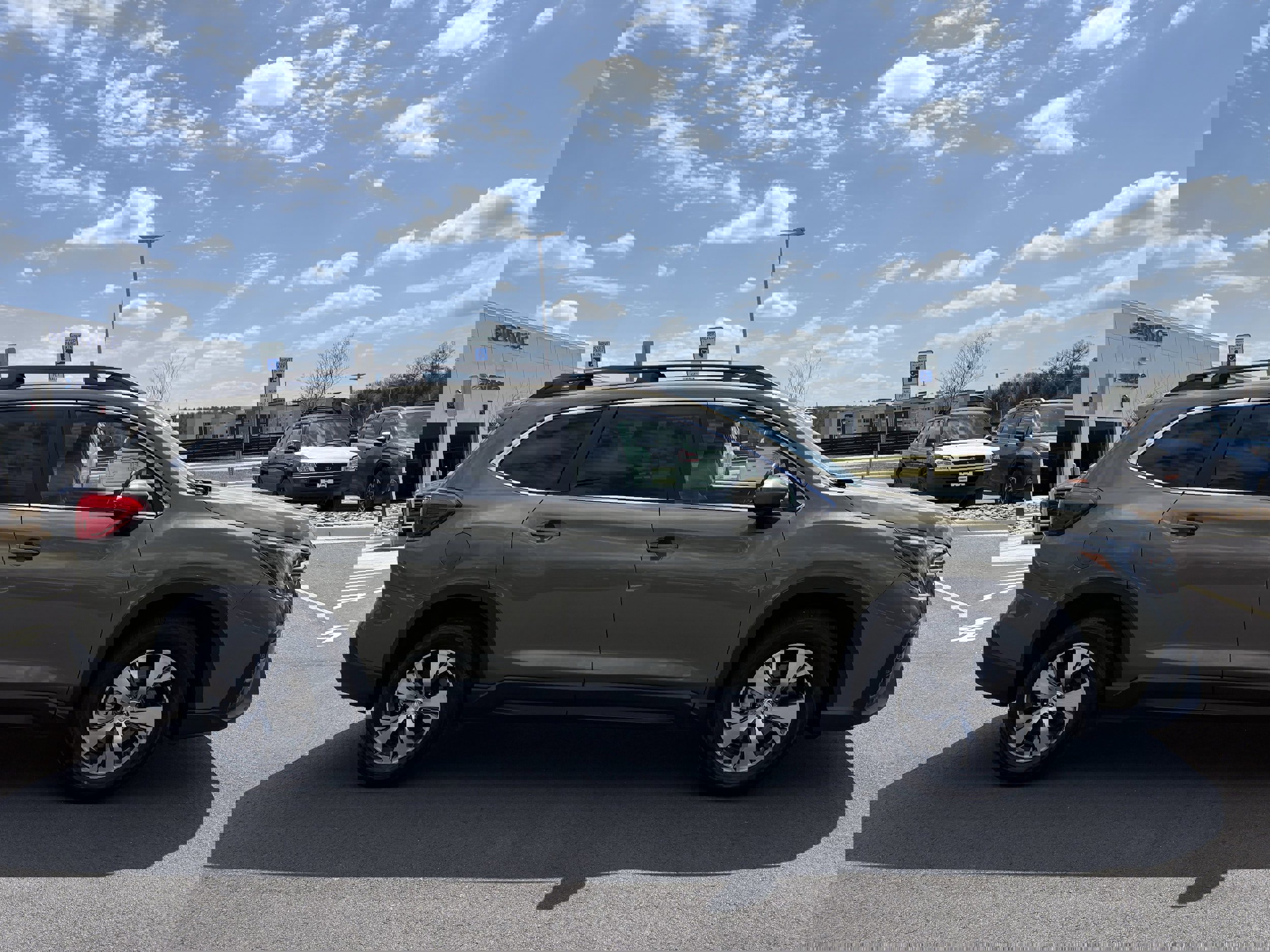 Certified 2025 Subaru Ascent Premium image 7