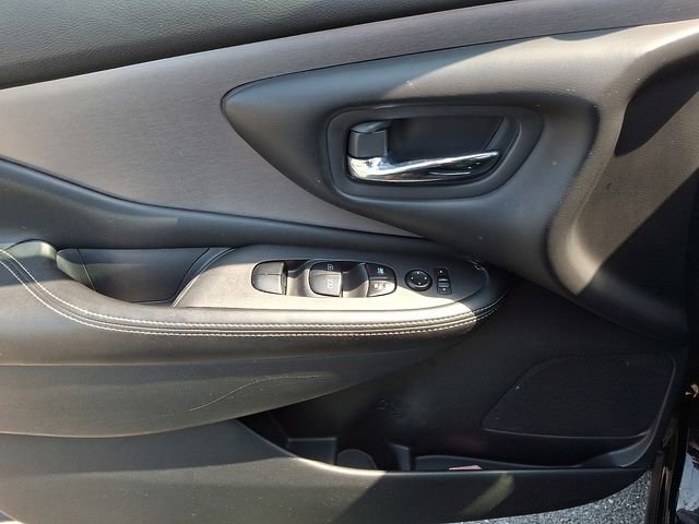 Used 2020 Nissan Murano SV AWD/4WD image 12