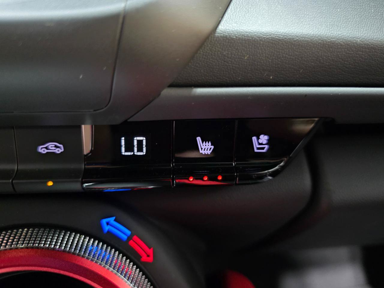 Used 2024 Chevrolet Camaro LT w/ RS Package RWD image 35