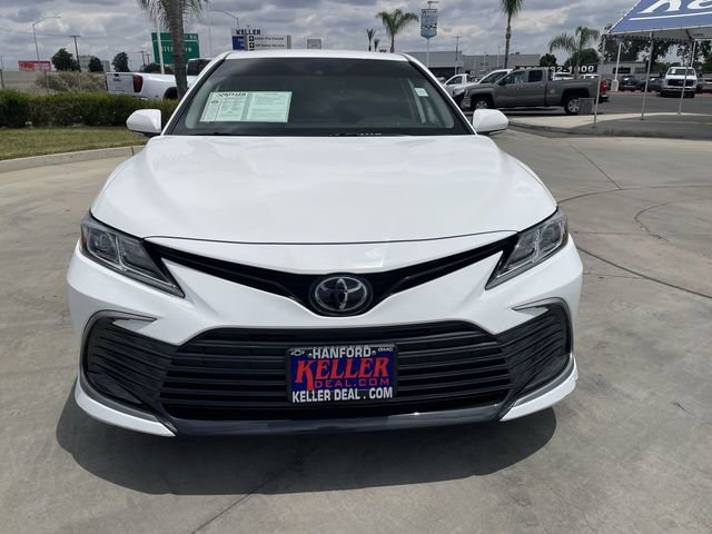 Used 2024 Toyota Camry LE w/ Convenience Package FWD image 3