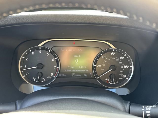 Used 2024 Nissan Frontier SV w/ SV Convenience Package image 16