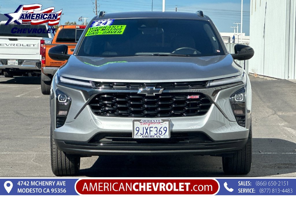 Used 2024 Chevrolet Trax RS w/ Driver Confidence Package FWD image 9