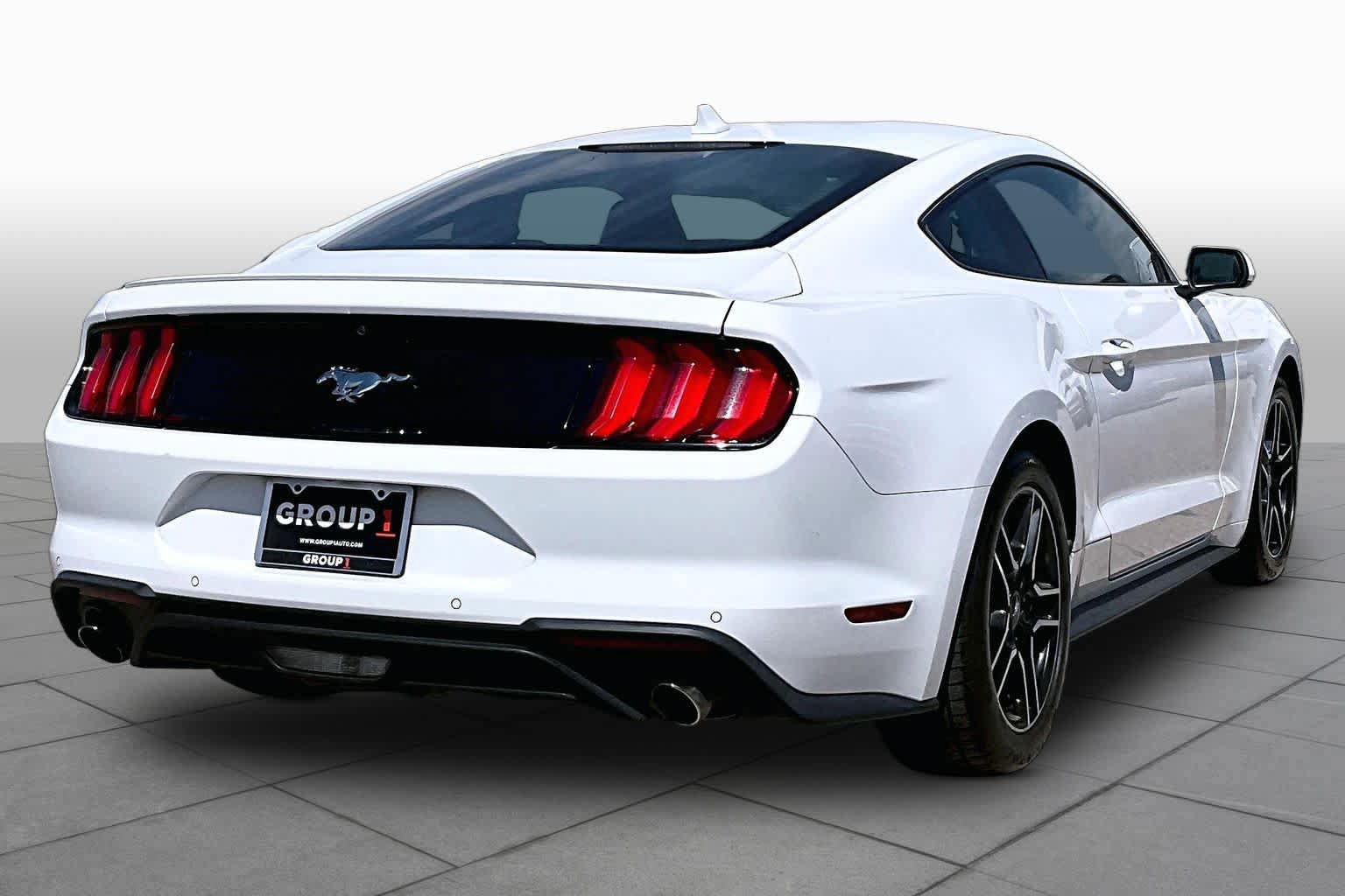 Used 2022 Ford Mustang Premium RWD image 12