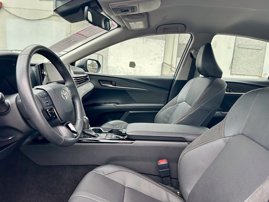 Certified 2025 Toyota Camry XLE FWD image 10