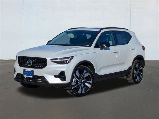 New 2026 Volvo XC40 B5 Ultra w/ Climate Package AWD/4WD image 1