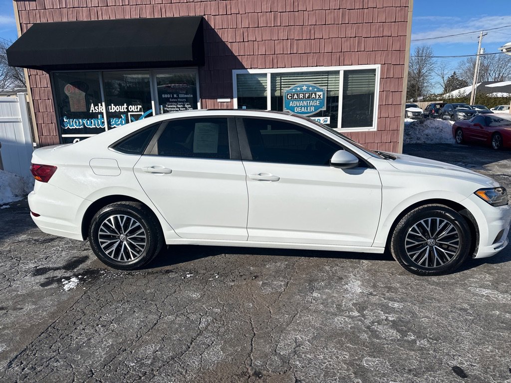 Used 2019 Volkswagen Jetta SE w/ Cold Weather Package image 5