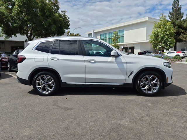 Used 2022 BMW X3 sDrive30i w/ Premium Package 2 RWD image 4