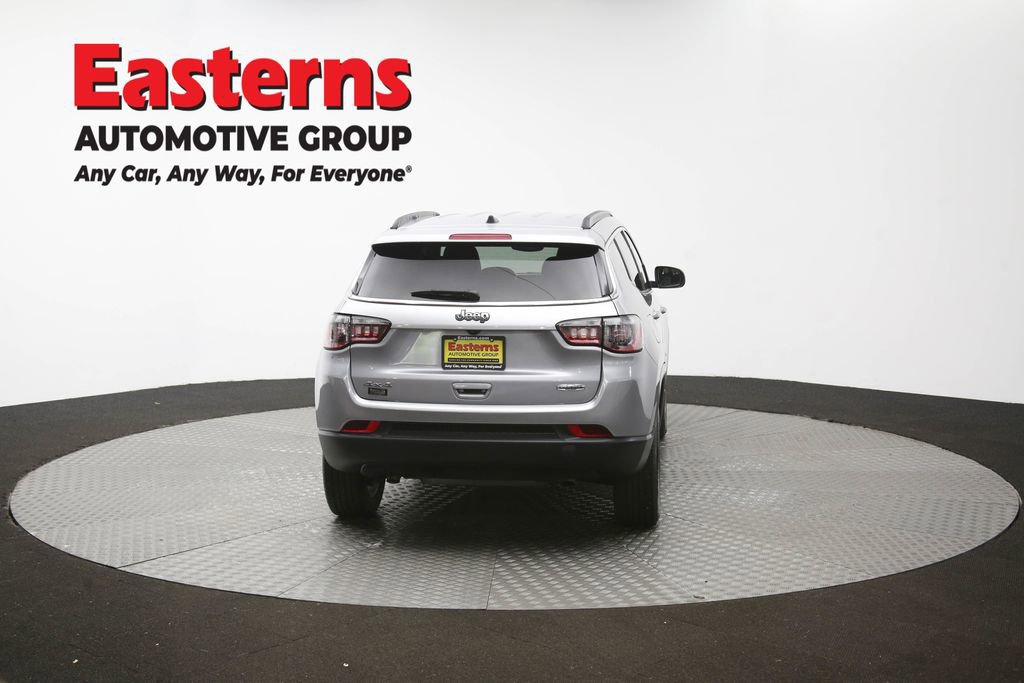 Used 2024 Jeep Compass Latitude AWD/4WD image 33