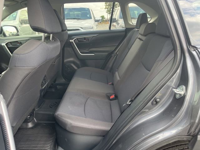 Used 2025 Toyota RAV4 LE AWD/4WD image 7