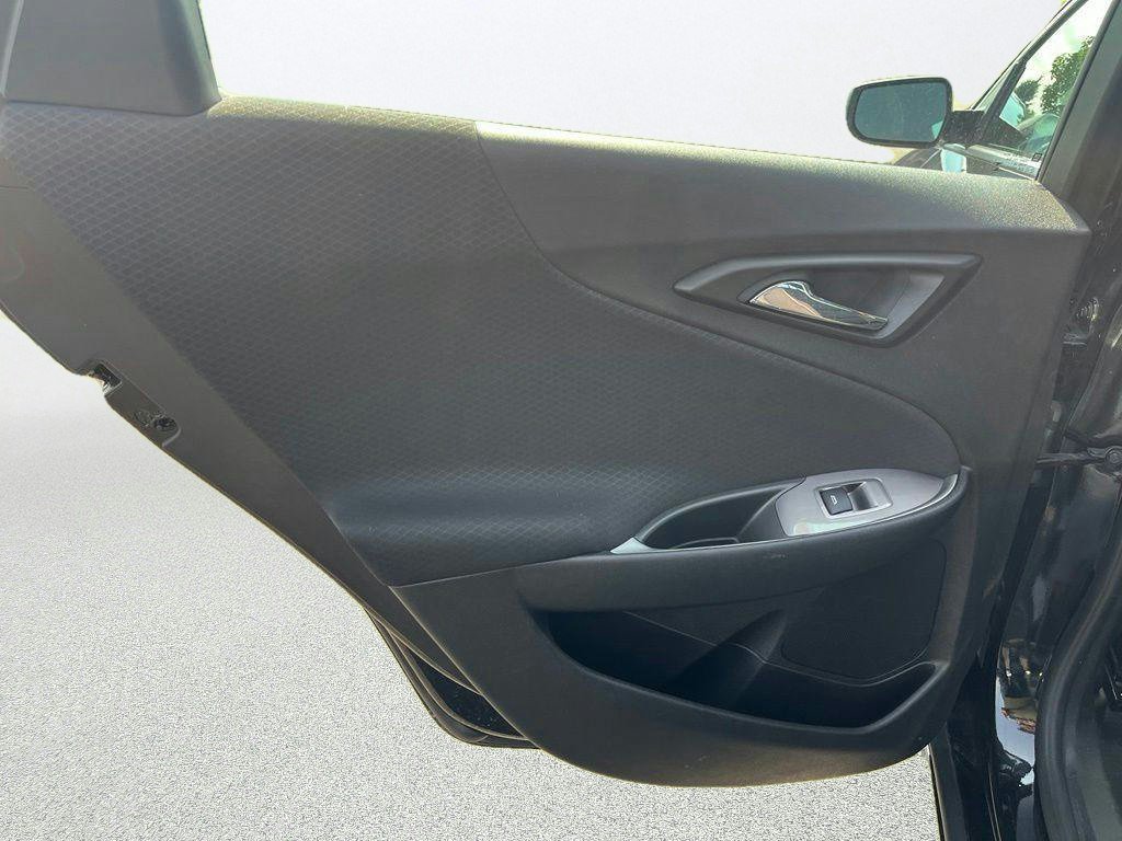 Used 2024 Chevrolet Malibu LT FWD image 22