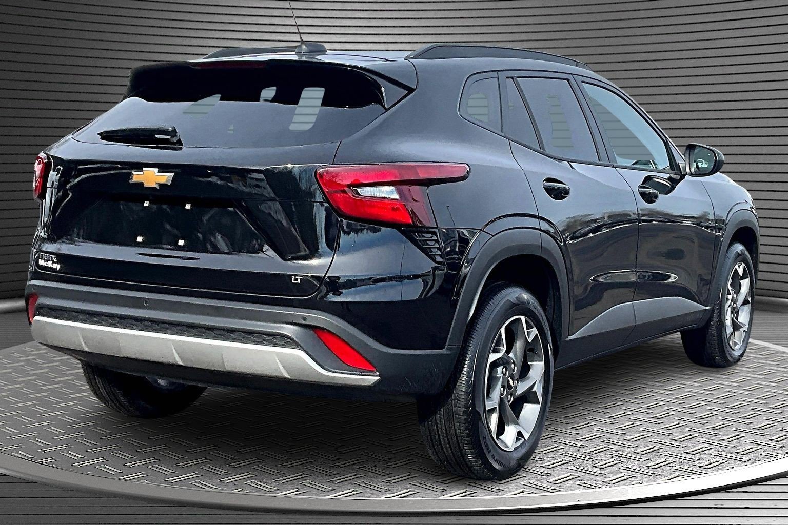 Used 2025 Chevrolet Trax LT w/ Driver Confidence Package FWD image 6