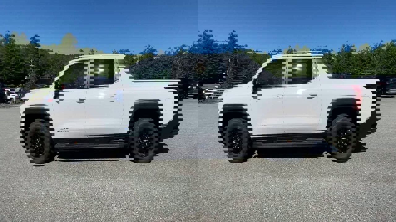 New 2024 Chevrolet Silverado EV W/T image 5