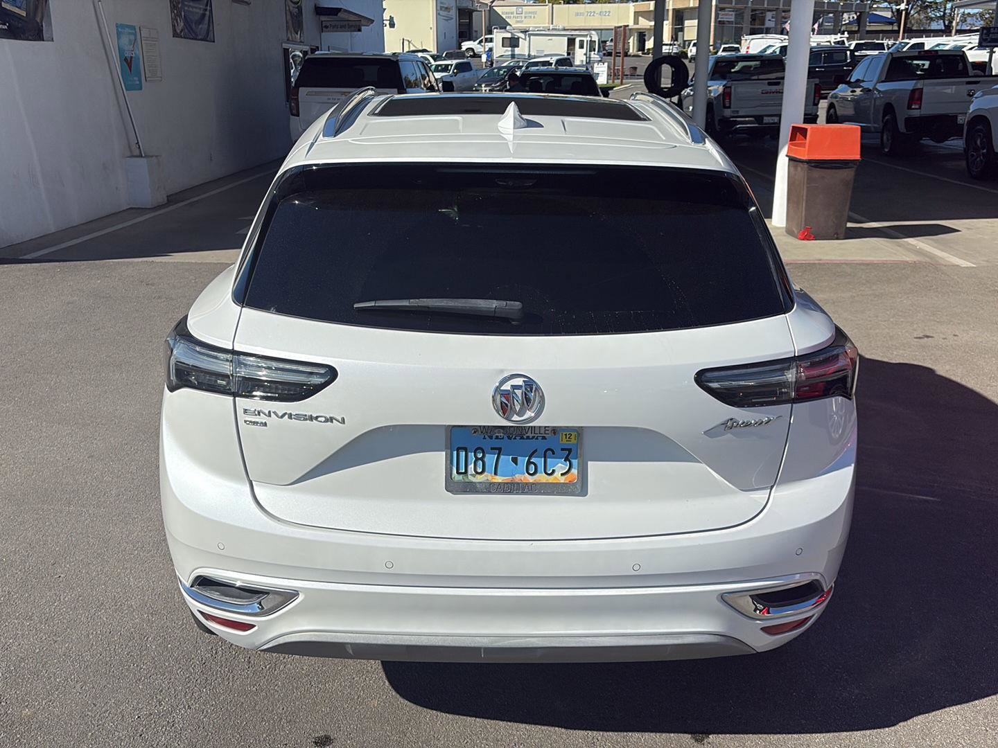 Used 2023 Buick Envision Avenir image 4