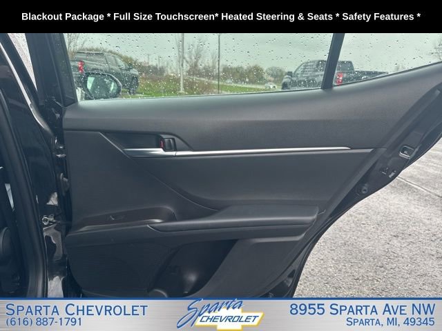 Used 2024 Toyota Camry SE FWD image 25