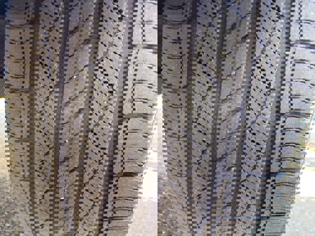 Used 2019 Ford Explorer XLT w/ Class III Trailer Tow Package image 21