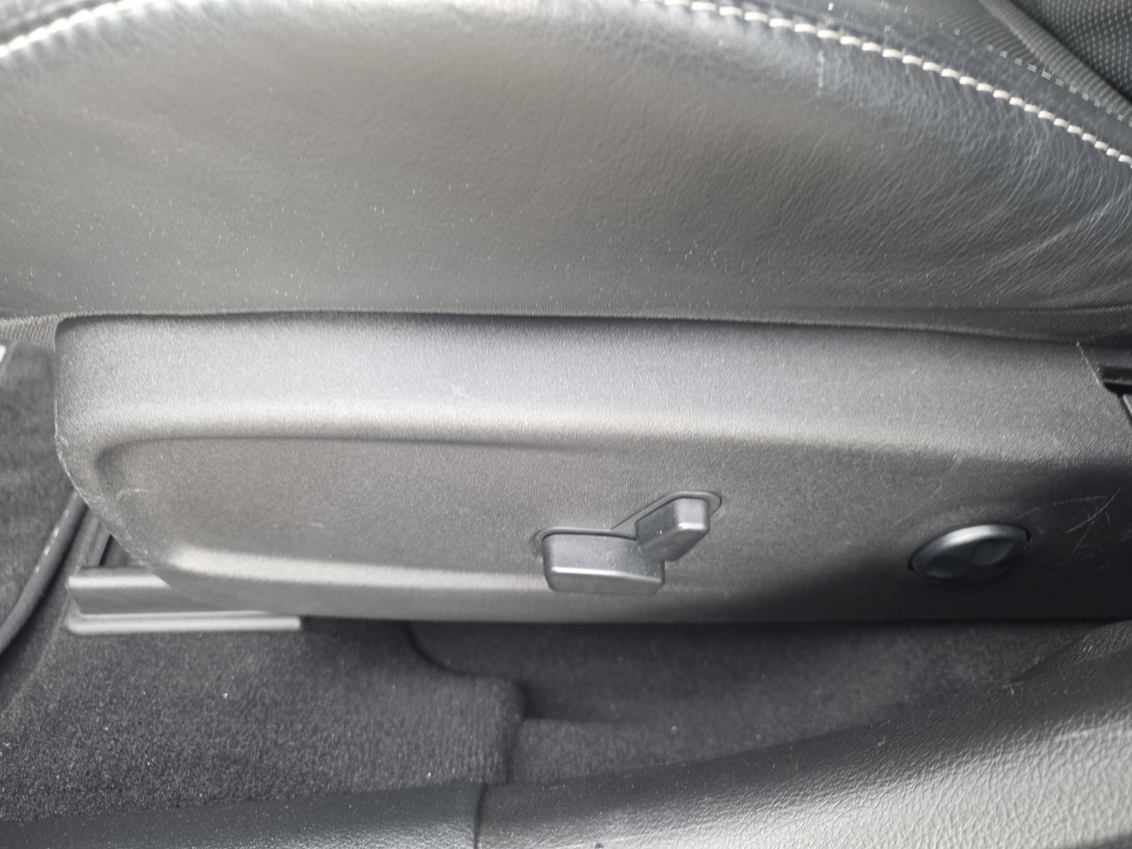 Used 2023 Dodge Charger SRT Hellcat image 13