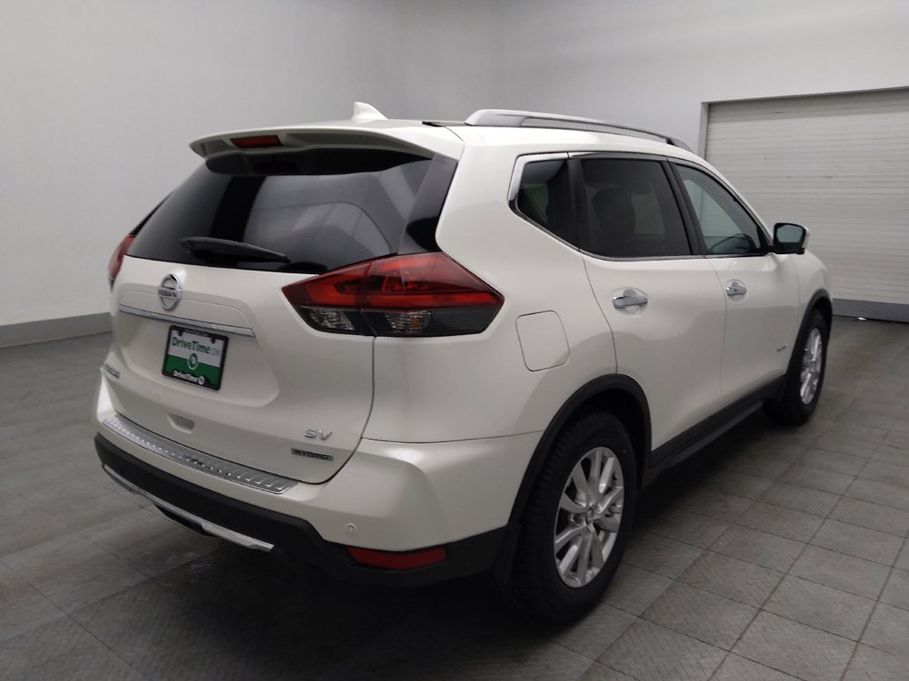 Used 2019 Nissan Rogue SV w/ Premium Package image 9