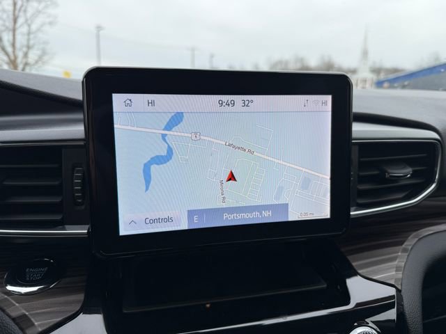 Used 2023 Ford Explorer Limited w/ Equipment Group 301A image 9