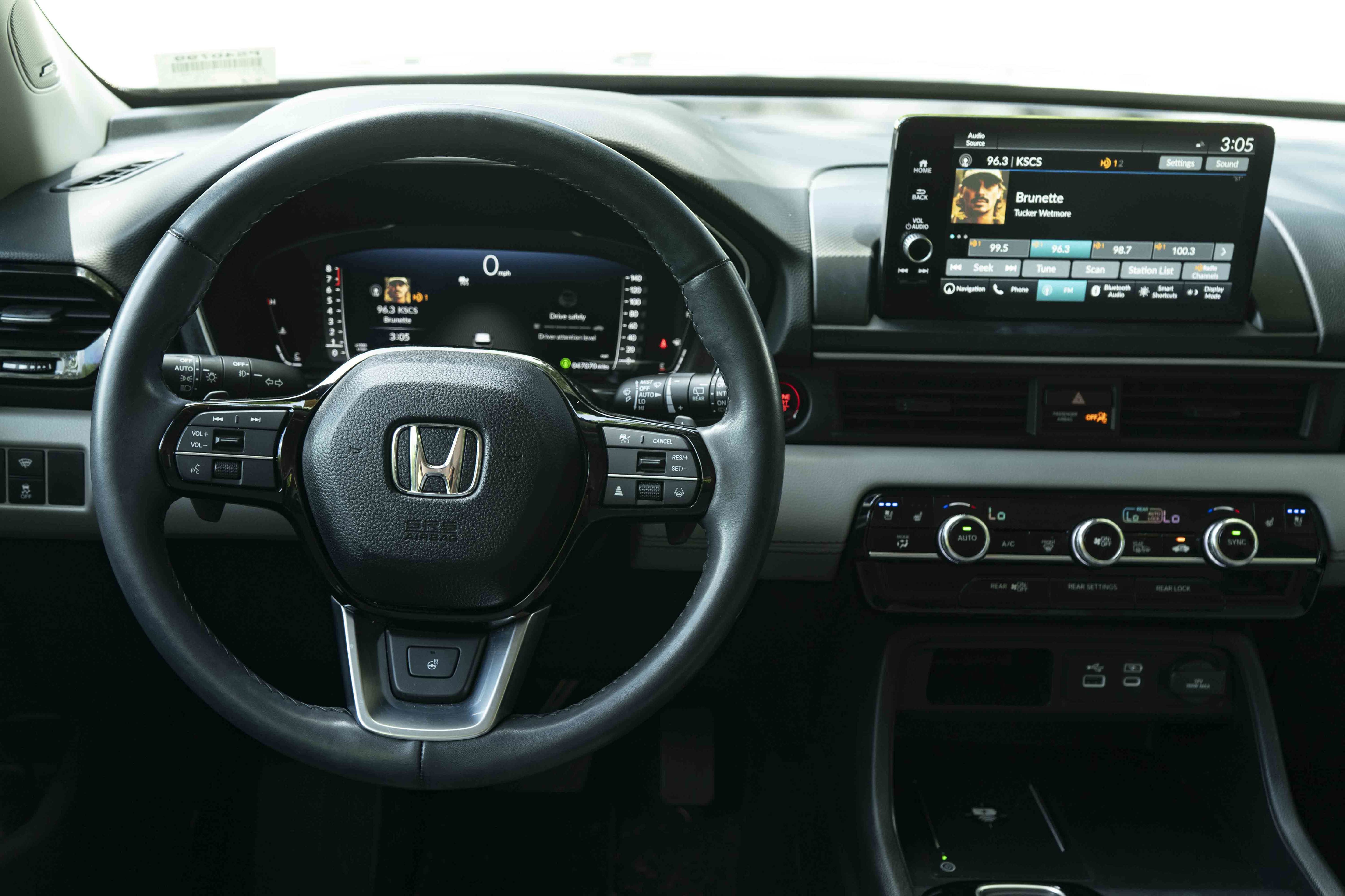 Used 2023 Honda Pilot Elite image 20
