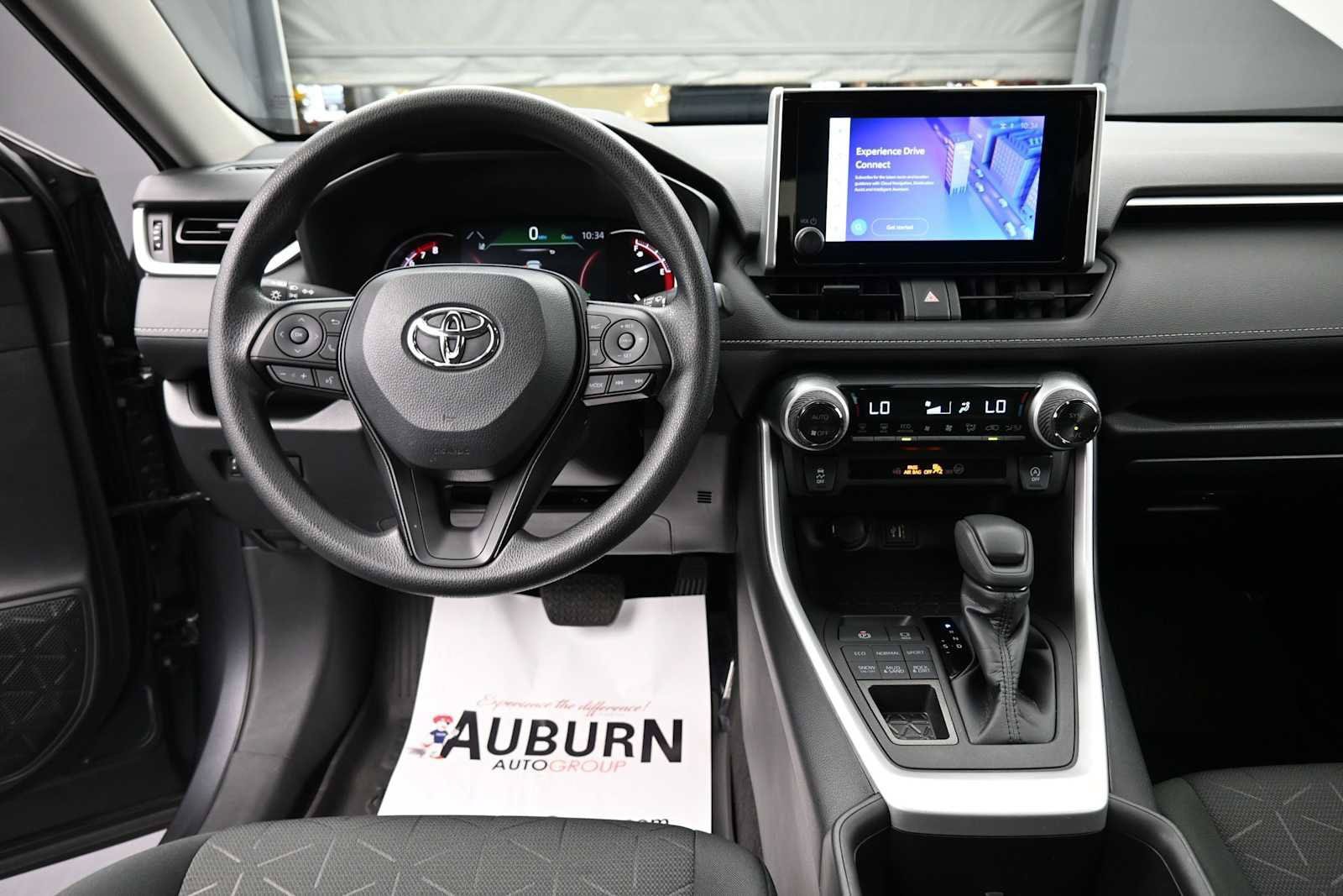 Used 2023 Toyota RAV4 XLE AWD/4WD image 16