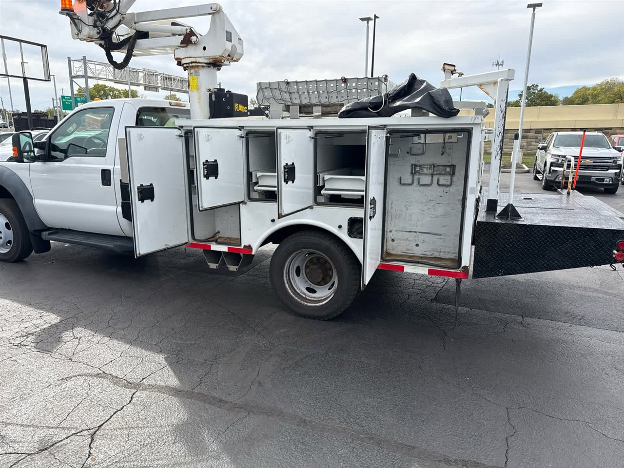 Used 2012 Ford F550 2WD Regular Cab Super Duty w/ PWR Equipment Group image 20