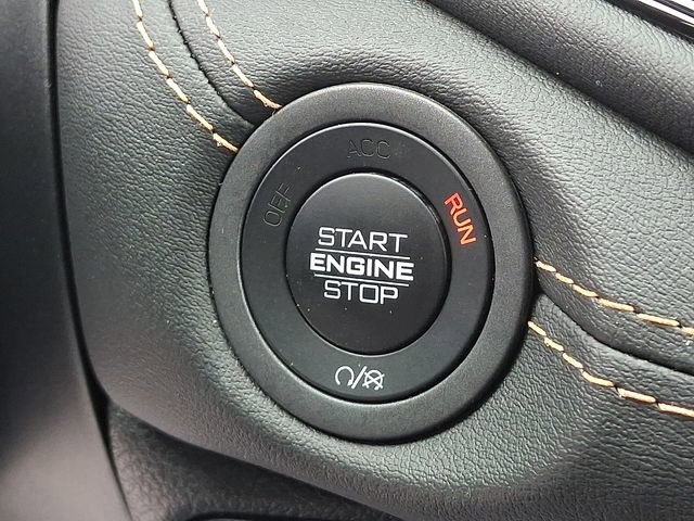 Used 2025 Dodge Durango R/T image 25