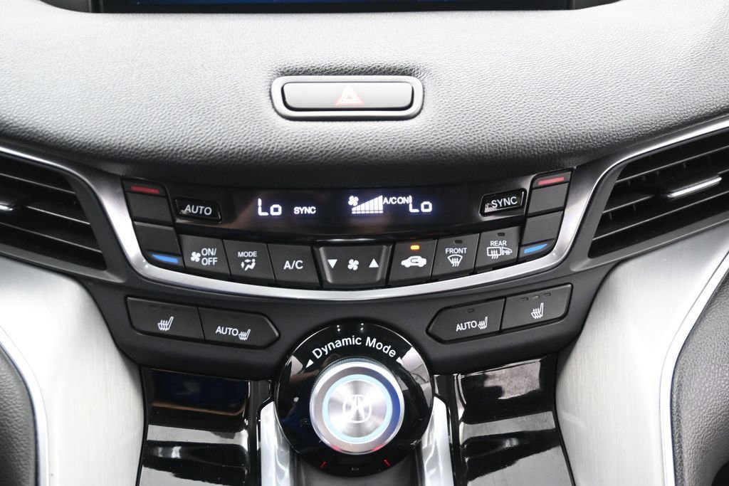 Used 2023 Acura TLX FWD image 14