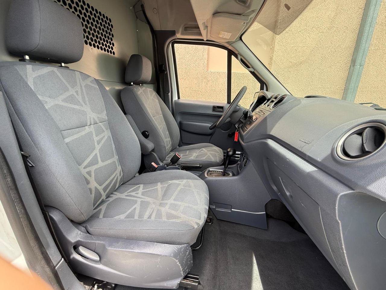 Used 2013 Ford Transit Connect XL FWD image 15