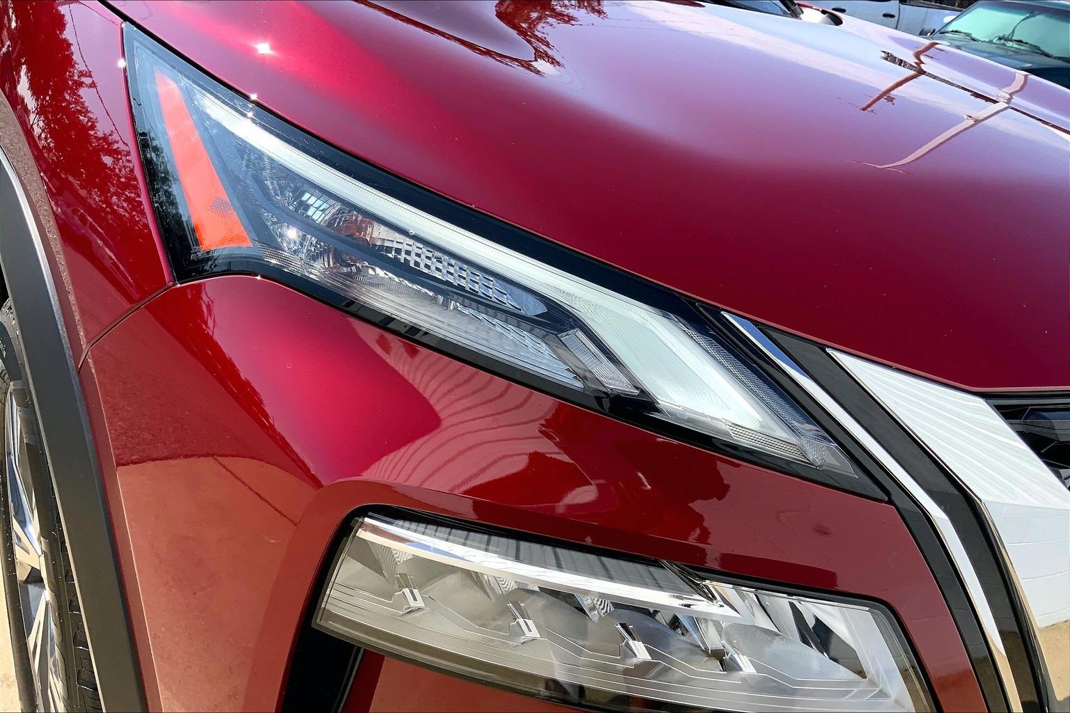 Used 2023 Nissan Rogue SV AWD/4WD image 32