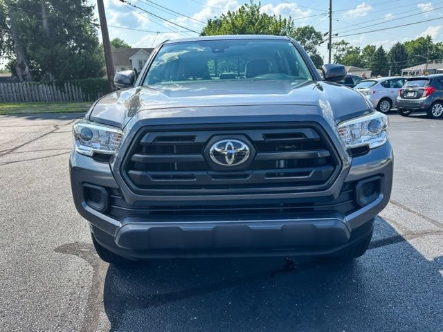Used 2018 Toyota Tacoma SR w/ SR Convenience Package RWD image 2