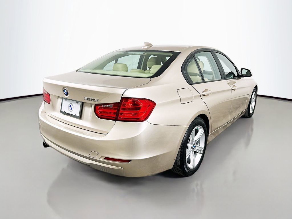 Used 2015 BMW 320i Sedan image 5