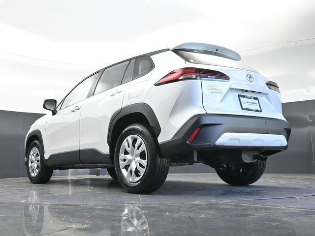 Used 2026 Toyota Corolla Cross L image 38