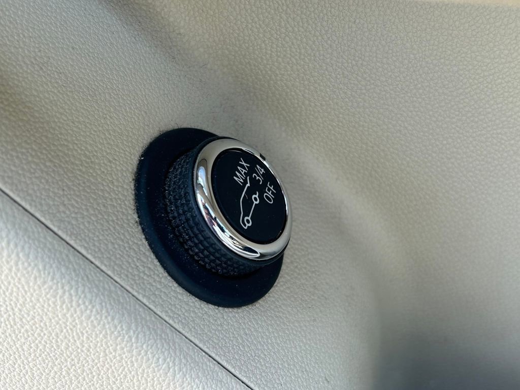 Used 2019 Cadillac XT5 Luxury FWD image 28