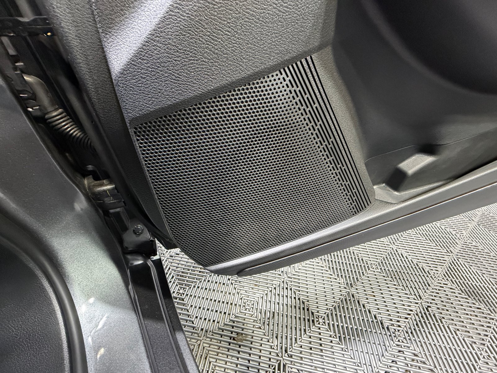 New 2026 Nissan Sentra SV w/ Floor Mat Package FWD image 27