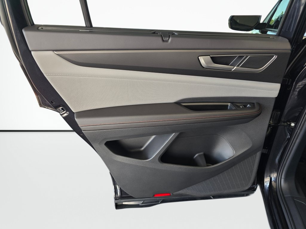 New 2026 Volkswagen Atlas Peak Edition AWD/4WD image 34