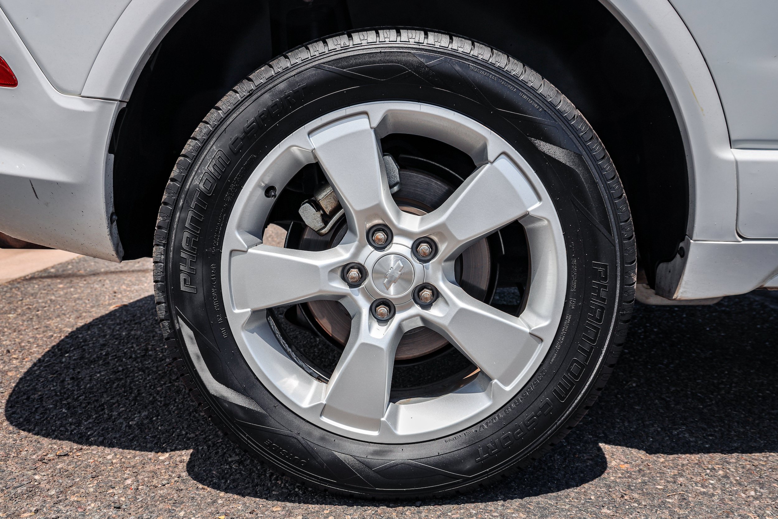 Used 2013 Chevrolet Captiva Sport LTZ FWD image 7
