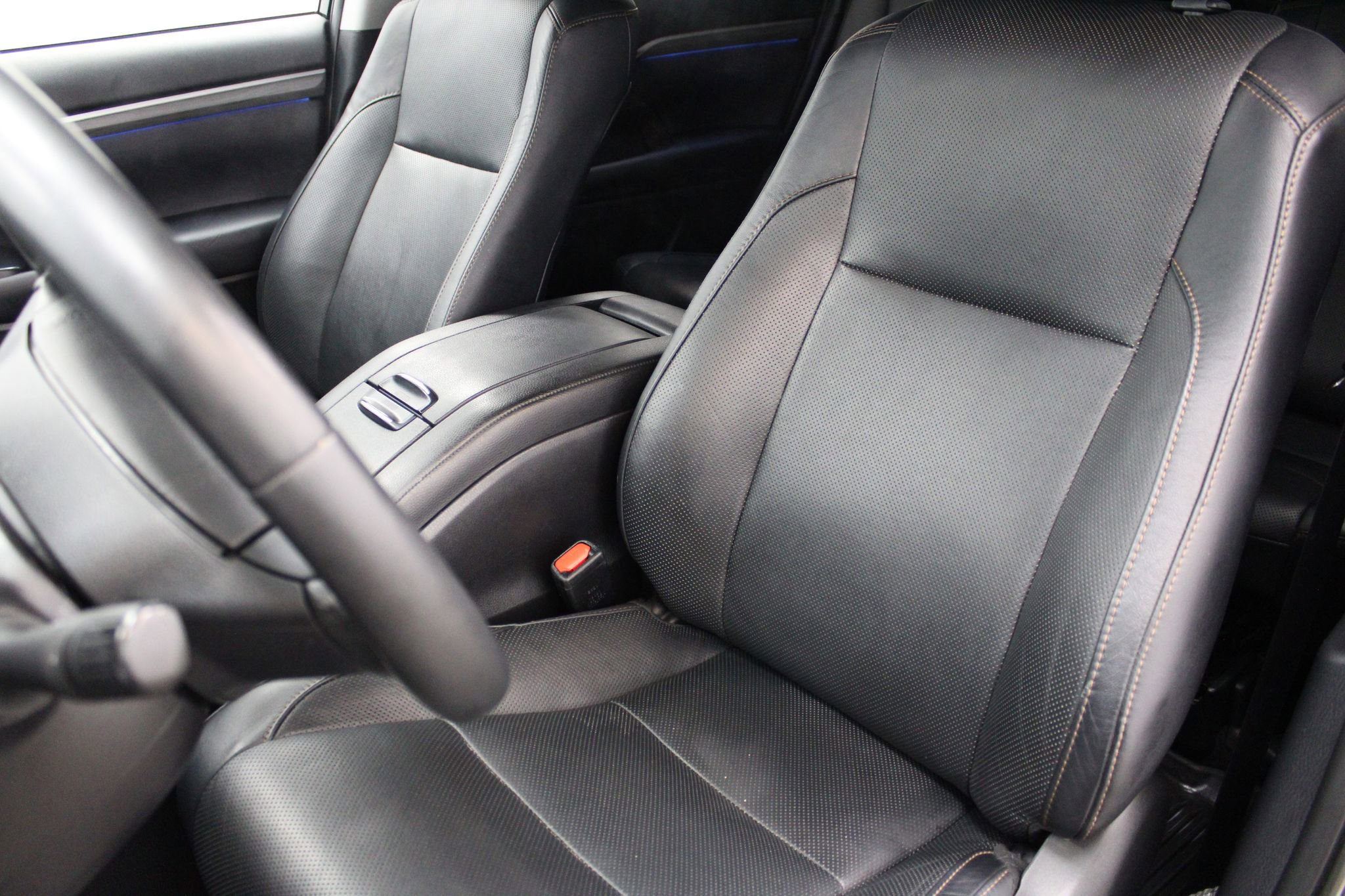 Used 2019 Toyota Highlander Limited Platinum image 12