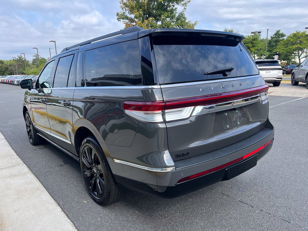 Certified 2023 Lincoln Navigator L Black Label AWD/4WD image 7
