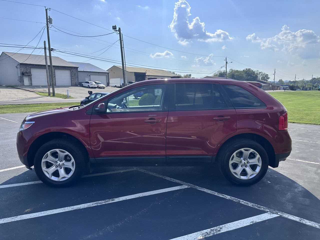 Used 2013 Ford Edge SEL FWD image 4