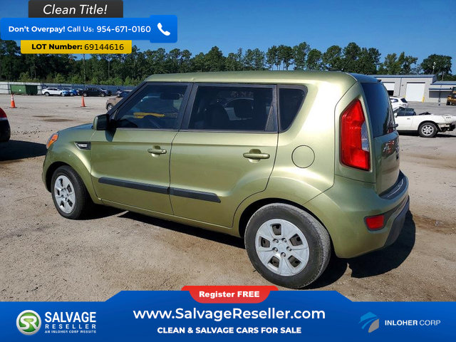 Used 2012 Kia Soul FWD image 3