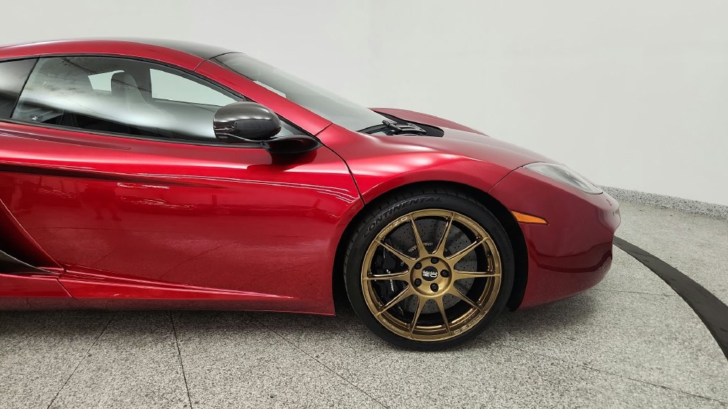 Used 2012 McLaren MP4-12C Coupe RWD image 22
