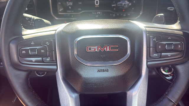 Used 2024 GMC Sierra 1500 SLT w/ SLT Premium Plus Package AWD/4WD image 15