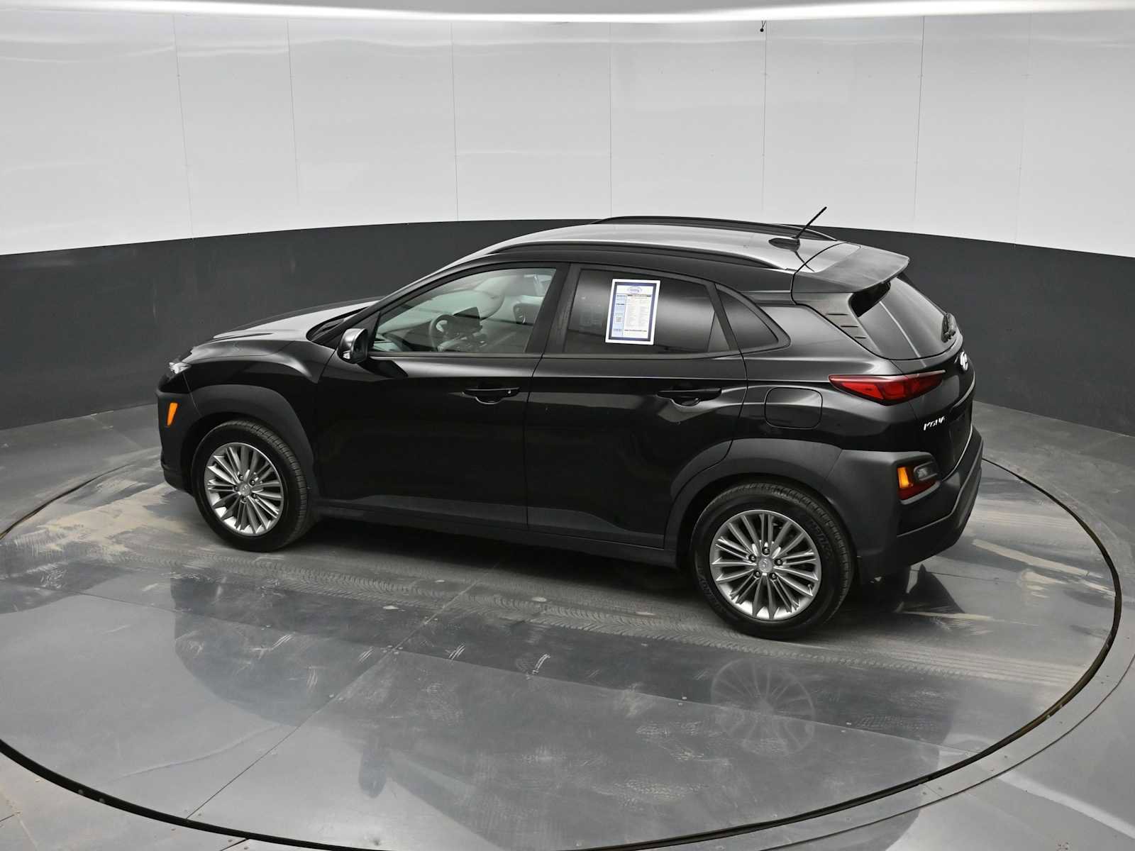Used 2018 Hyundai Kona SEL image 25