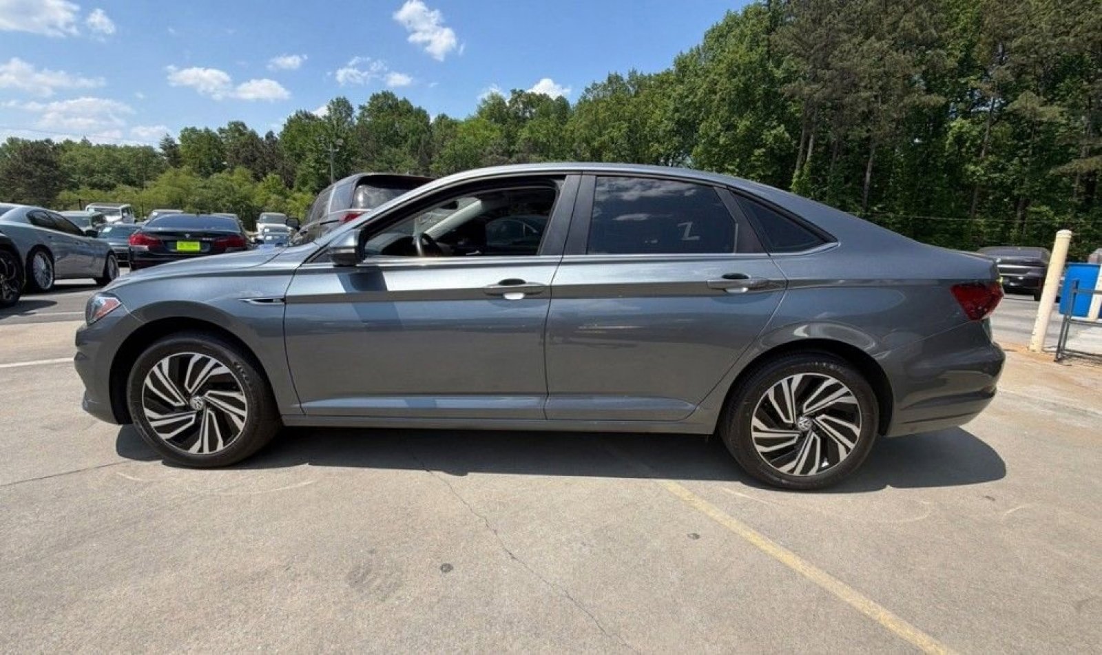 Used 2020 Volkswagen Jetta SEL Premium FWD image 11