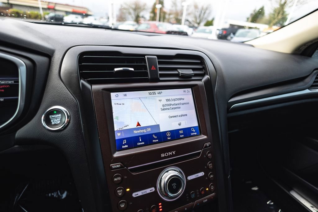 Used 2020 Ford Fusion Titanium image 6