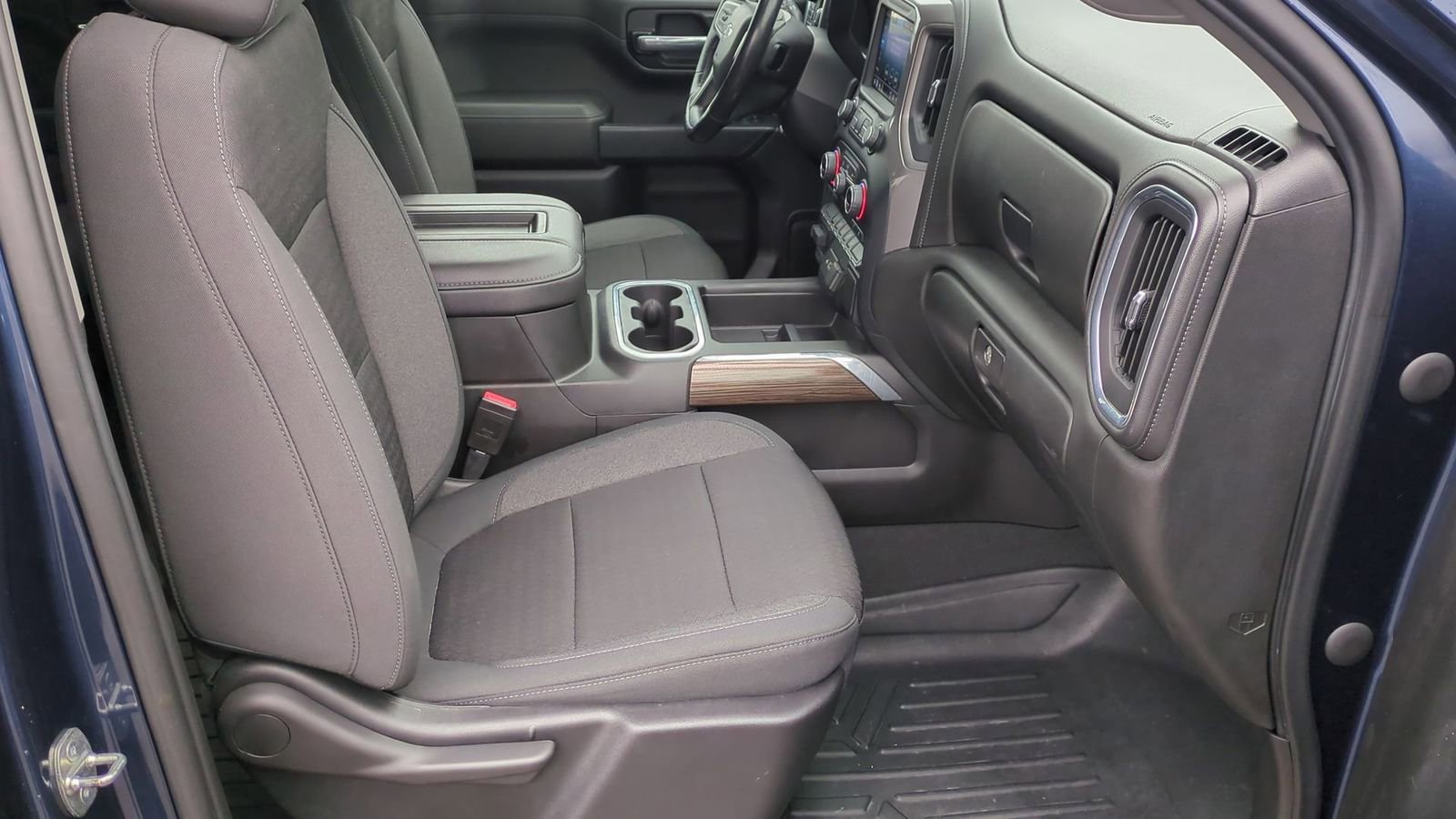 Used 2021 Chevrolet Silverado 1500 RST image 23