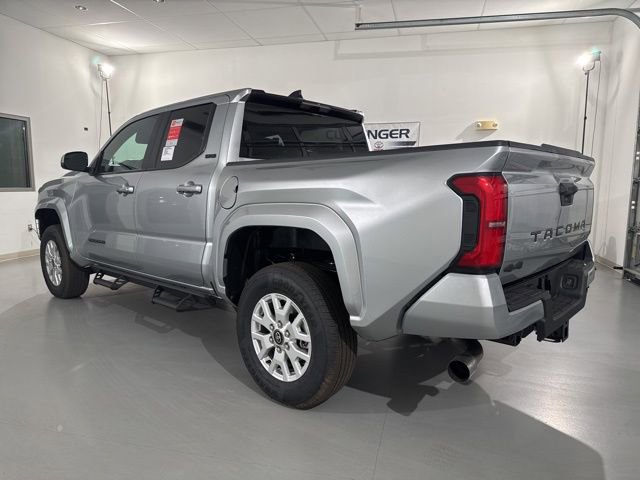 New 2025 Toyota Tacoma SR5 image 5