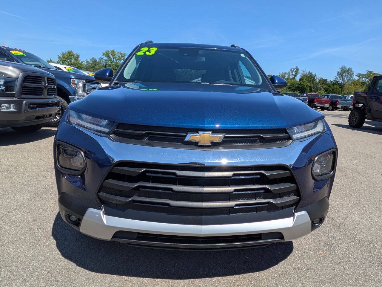 Used 2023 Chevrolet TrailBlazer LT FWD image 5