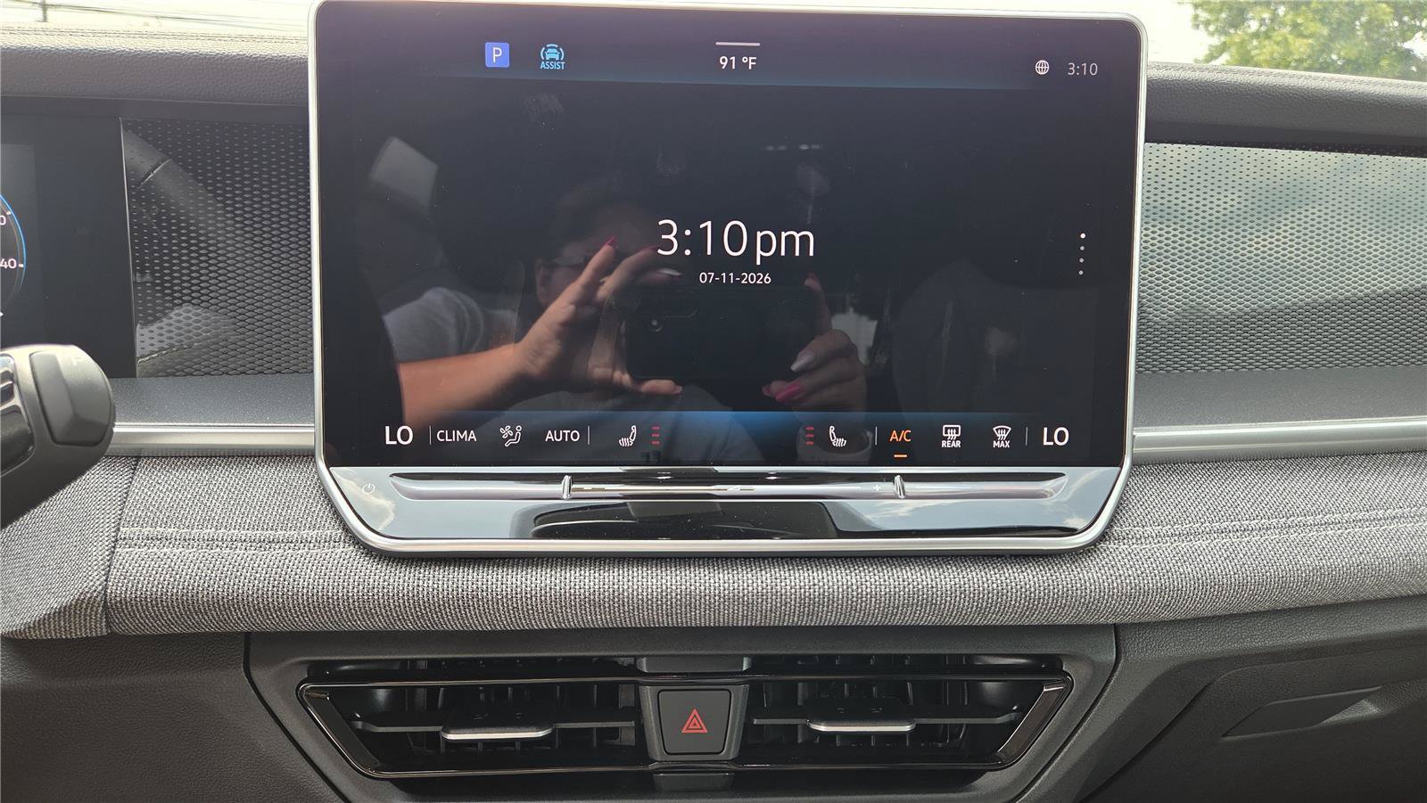 New 2026 Volkswagen Tiguan S FWD image 19